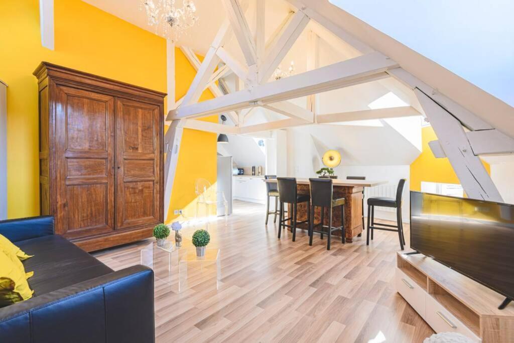 LE FIGARO 2 SUITE PREMIUM  Épernay Extérieur photo